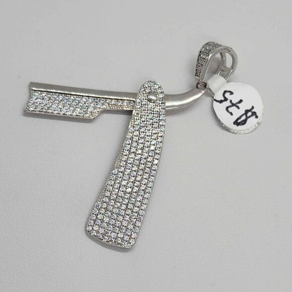 Brand New   Sterling Silver 925 Edge Barber Razor Pendent - Picture 1 of 4